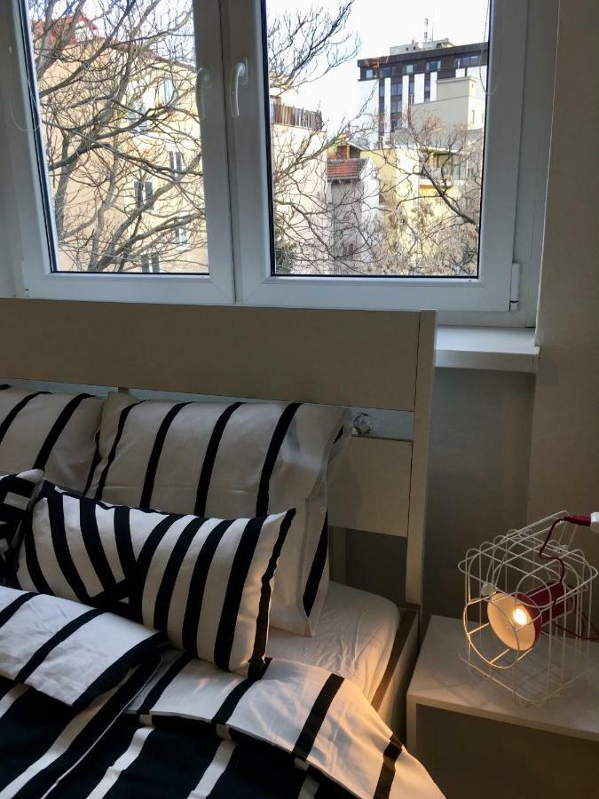 Blu Apartment In Old Town Bratislava Extérieur photo