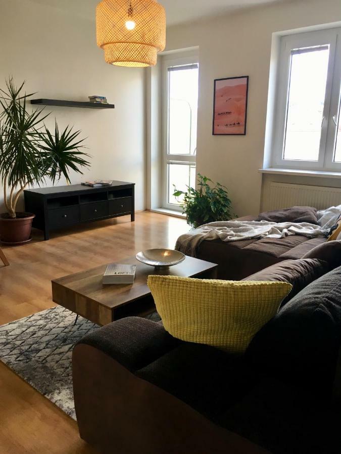 Blu Apartment In Old Town Bratislava Extérieur photo